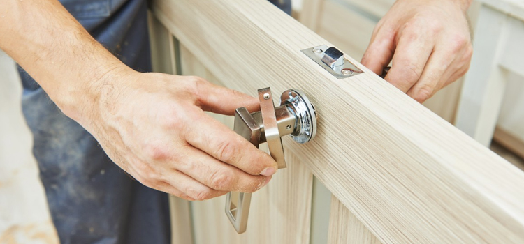 interior door repair Miami Gardens
