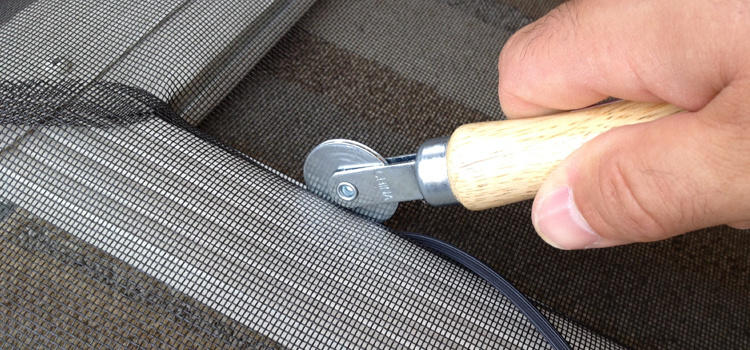 metal screen door repair in Miami Gardens